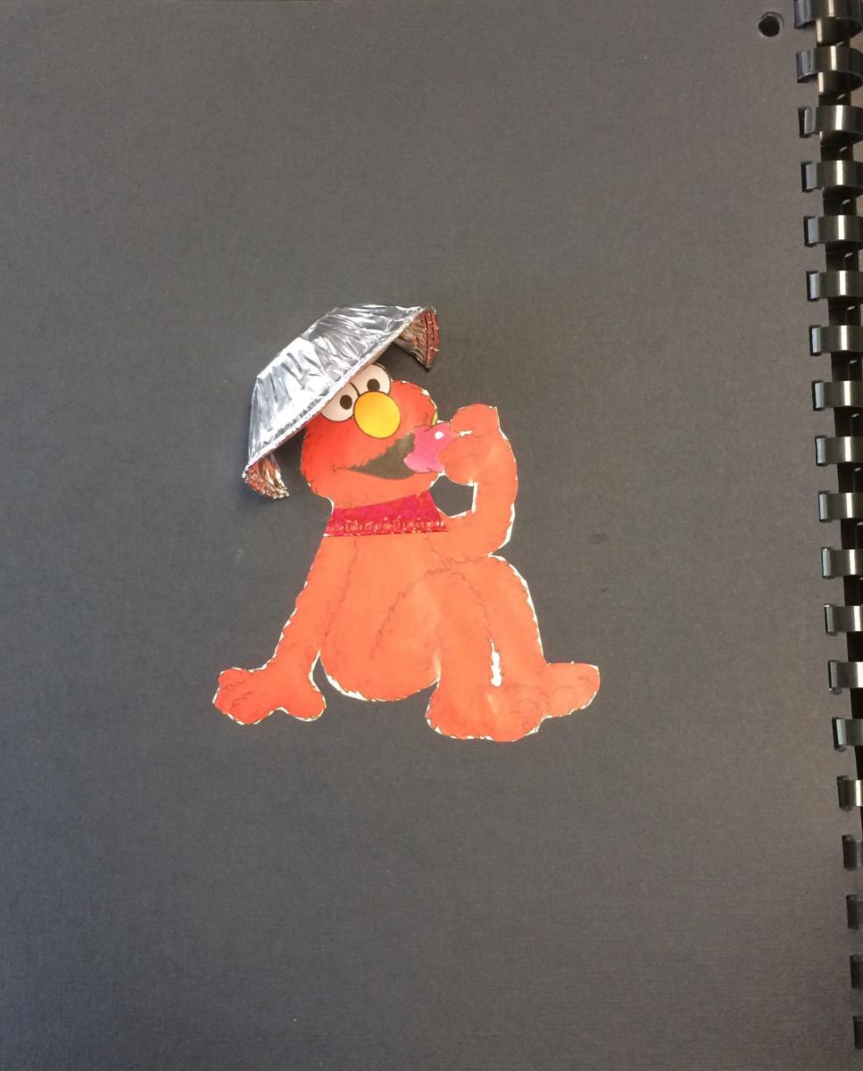 In this example, the silver Elmo with silver pie tin hat