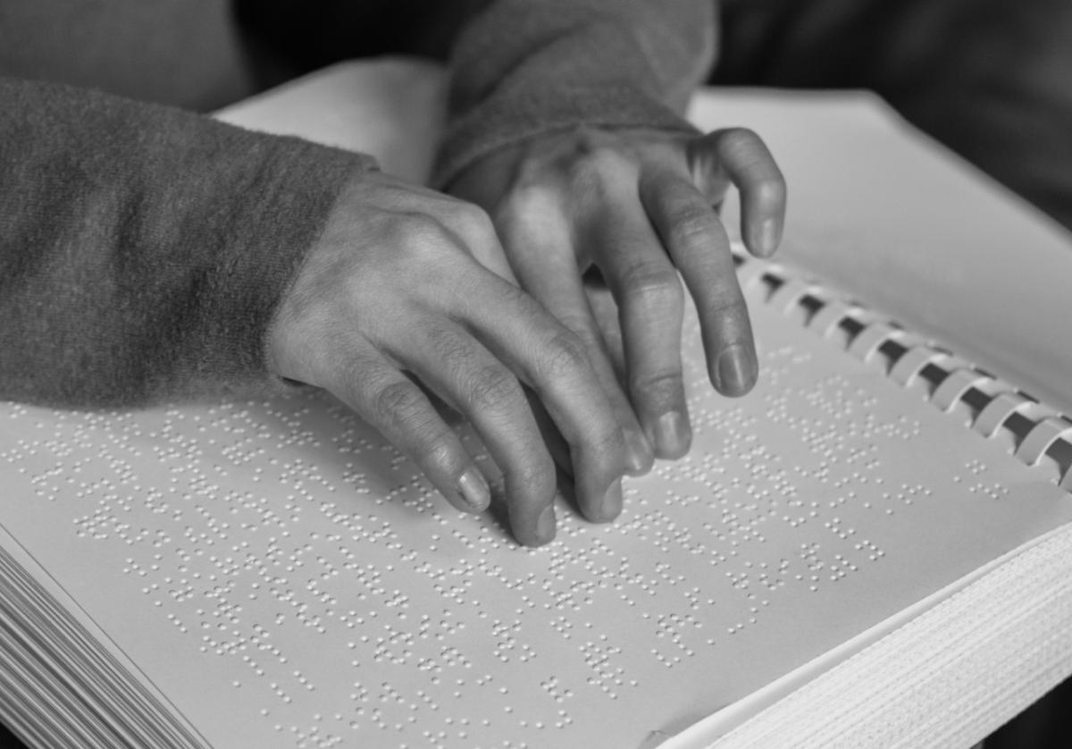 Reading the braille yearbook