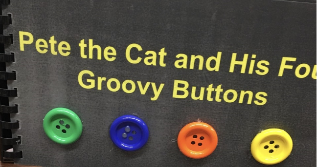 Pete the Cat and His Four Groovy Buttons [Book]