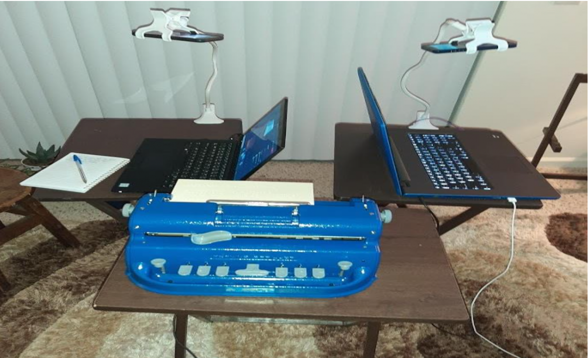 Position the device using the flexibility of the gooseneck holder Position the device using the flexibility of the gooseneck holder