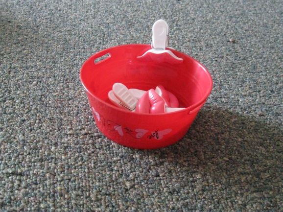 Bag clips on a bowl. You can do something similar with clothespins, this was just something I had out for Valentine’s day. Bowl with bag clips