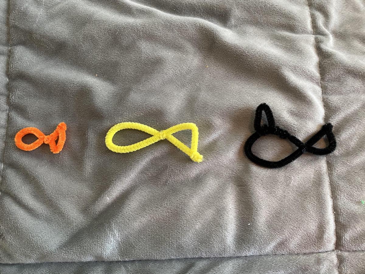 3 pipecleaner fish