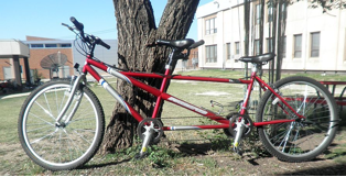 https://www.pathstoliteracy.org/wp-content/uploads/2022/04/tandem_bike.png