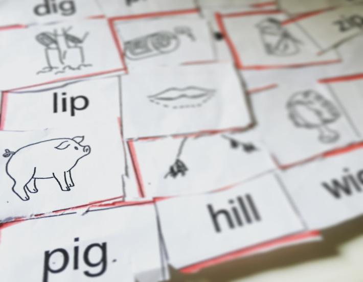 A typical Kindergarten worksheet with images and simple words