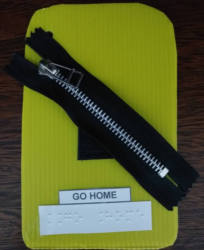 Black zipper for go home